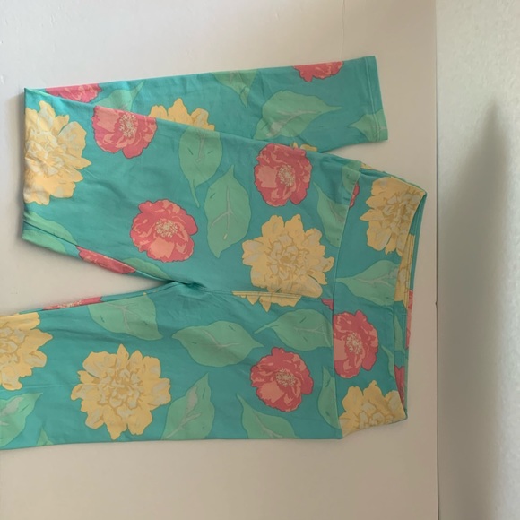 Lularoe Leggings - Picture 2 of 3